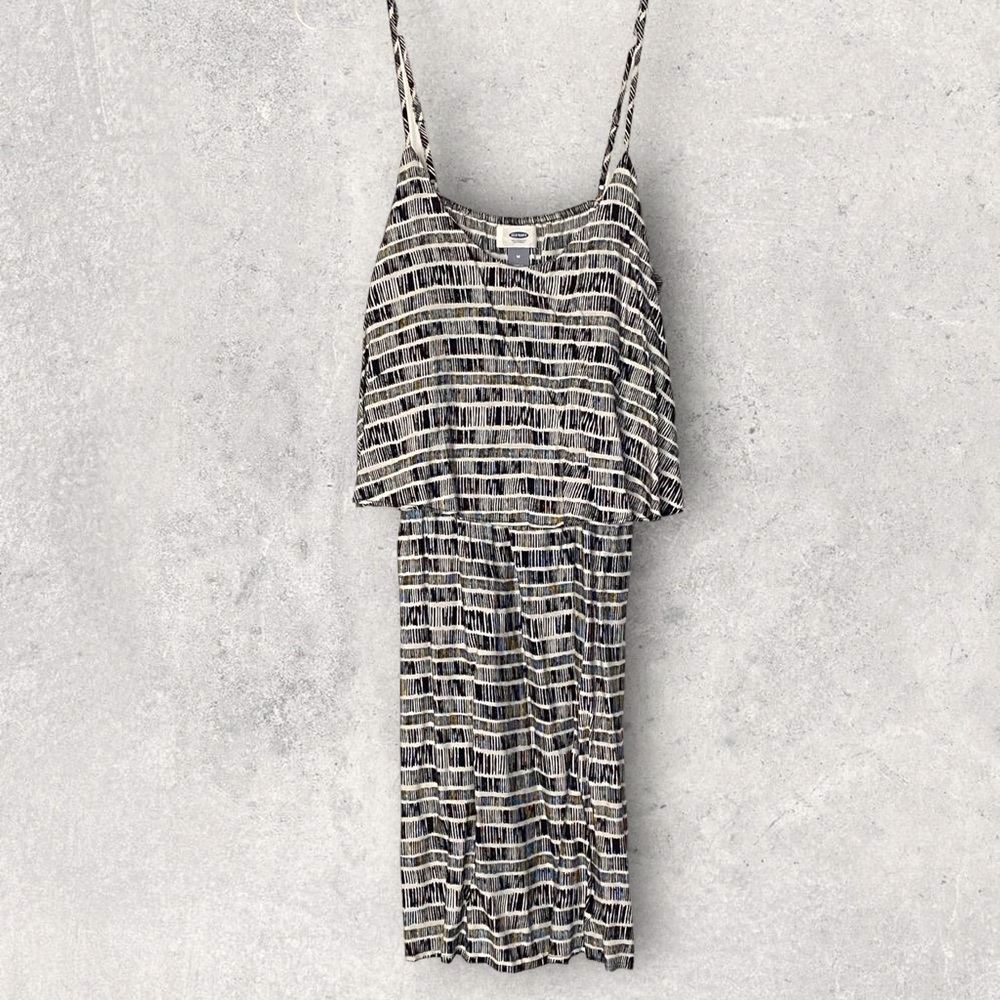 Old Navy Black and Cream Dress, size M